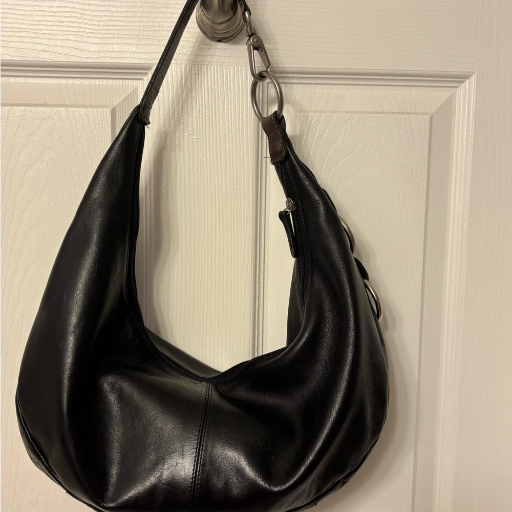 Cleo and Patels Black leather
Crescent Hobo Bag with Silver Chain detail
